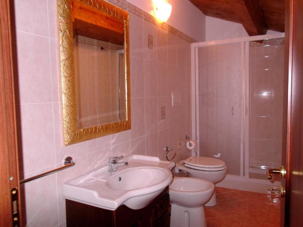 Dolcedorme Bed And Breakfast 테라노바 디 폴리노 객실 사진